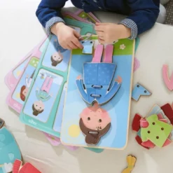 HABA Dress Me Threading Game -Haba GUEST f26649d1 929b 4f53 947f 3056022735f7